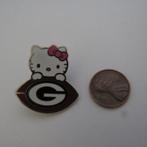 Sanrio Jewelry - Sanrio Hello kitty Green Bay Packers Pin Sanrio Jewelry - Sanrio Hello kitty Green Bay Packers Pin